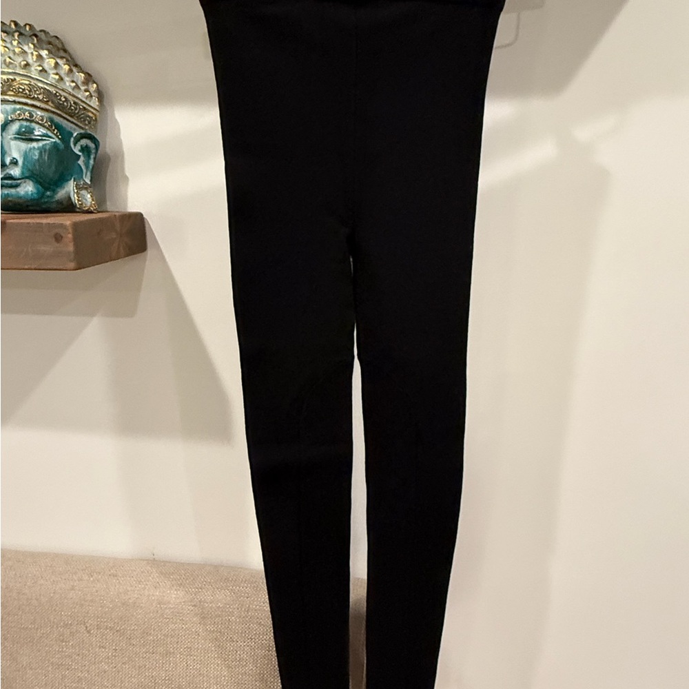BCBGMaxAzria Classic Black Skinny Pants
